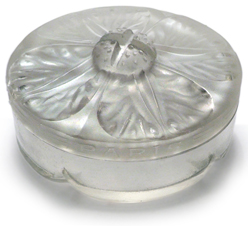 Frosted-Chypre-box-designed-by-Lalique-for-Coty 
